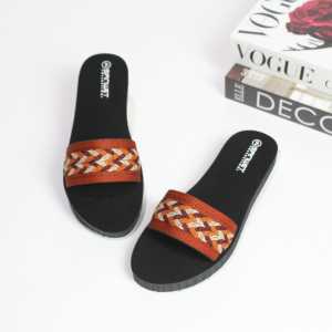 sandal slop rajut kepang