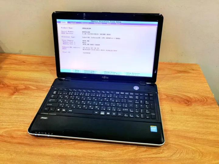 富士通 AH30/L Celeron 4GB 320G win10 富士通 AH30/L Celeron 4GB 320G win10