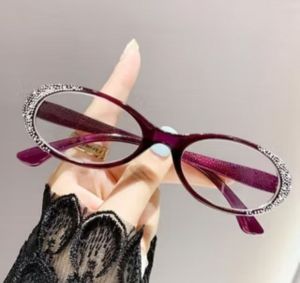 Kacamata Crystal Plus / kacamata cristal plus baca jalan