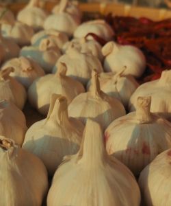 Delimondo Chili & Garlic Drizzling Oil 250g – Spicy Flavorful Oil for Cooking & Dressing