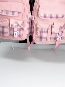 กระเป๋าเป้สำหรับนักเรียนหญิงโรงเรียนประถม Kapibara ความจุขนาดใหญ่ กระเป๋าเป้สุดน่ารักสำหรับนักเรียนมัธยมต้น กระเป๋าสะพายไหล่คู่น้ำหนักเบาป้องกันกระดูกสันหลัง