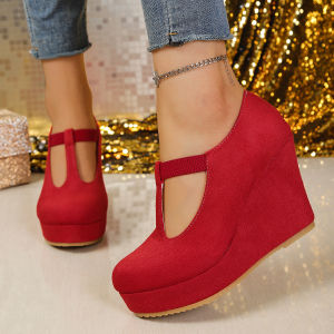 Free Shipping Spring New Collection: WomenS Round-Toe Shoes Available In Large Sizes With A Shallow Toe Wedge Heel And A Casual Sporty Design