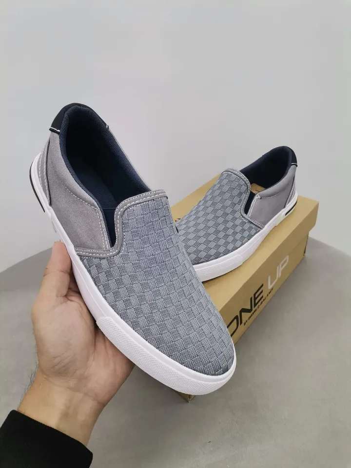 World balance hot sale slip on