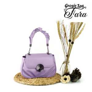 Tas Selempang Wanita Tipe 21 Realpict 100% Lucu Cantik Cewek OOTD Gemoy Trendi Simple Outfit Simple Kekinian Modern