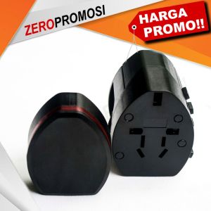 Colokan Travel Adaptor Universal UAR04 Custom