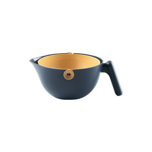 FruitVegDrainer Kitchenware with PP Material Triangular Design Three Drain Holes Easy Grip Handle Suitable for Washing Fruits and Vegetables.