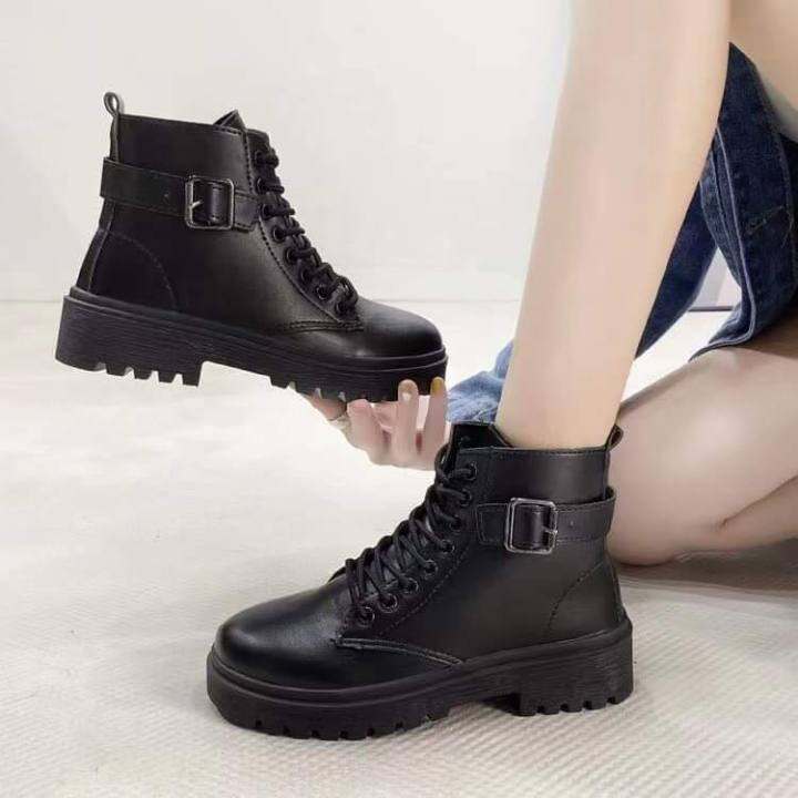 Lazada boots deals