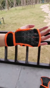 Pull Up Grips Pads with 4 Finger-Loops Lifting Sweat Proof Pads for Calisthenics and Powerlifting Workout Glove for Gym