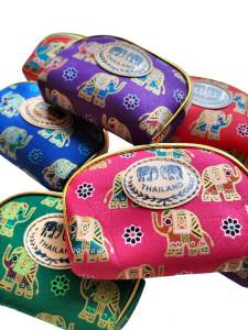 กระเป๋าต่อข้าง ขอบทอง ผ้าลายไทย 2.5x11x8 ซม./Pack 📌📌สุ่ม คละสี/คละลาย📌📌