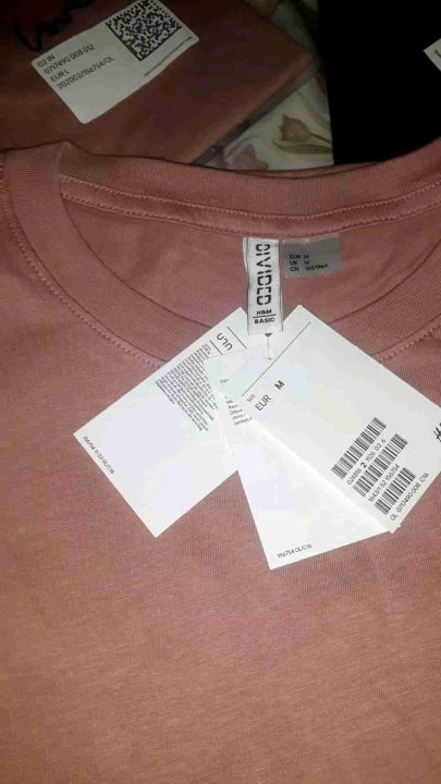 Tshirt Kaos wanita H&M /HM Divided/HnM Terbaru Kaos Polos Murah