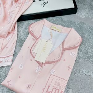 Bộ pijama nữ áo cộc tay quần ngố họa tiết đơn giản chất lụa satin cao cấp Xumaki Store S070404