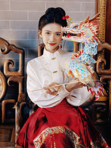 Dazzlin 2025 ภาพจริง บะหมี่ม้าดั้งเดิม กระโปรงหน้าม้าปีมะโรง ชุดกระโปรงหน้าม้าสไตล์จีนใหม่