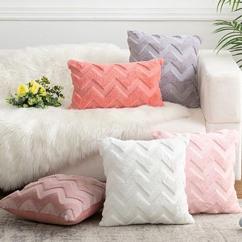 SHUNAICHI 【Ready Stock】12/18/20inch Wavy Pattern Plush Throw