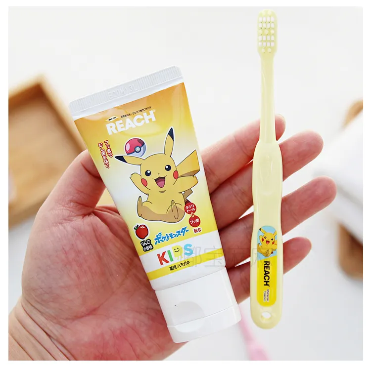 Japan reach Pikachu Children's Toothbrush and Toothpaste Travel