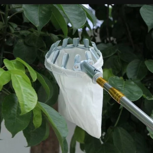 3M 5M 7M Fruit Picker Adjustable Extension Pole Garden High-altitude Telescopic Fruit Picker【available】