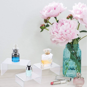 Acrylic Display Risers 3 Size Steps Acrylic Display Stand Anti-Corrosion Clear Showcase Display Shelf for Figure Buffet