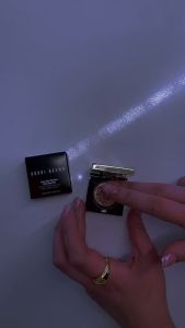 Bobbi BROWN Đá Ánh Trăng Flash Phấn Mắt Vàng Sang Trọng Sáng Đơn Sắc Ngọc Trai Trang Điểm 2.5g