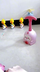 Đồ chơi bơm bóng bay đua xe cho bé