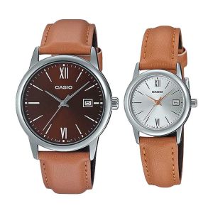 CASIO COUPLE ORIGINAL - CASIO Pria MTP-V002L-5B3 -with- Wanita LTP-V002L-7B3 Jam dunia JD18 Jam Tangan Pasangan Cowok Cewek MTP V002L 5B3 with LTP V002L 7B3 + CASIO MTP-V002L V 002 L MTPV002 MTP-V002 MTPV002L MTP-002 Seri MTP V002L 5B3 & LTP V002L 7B3