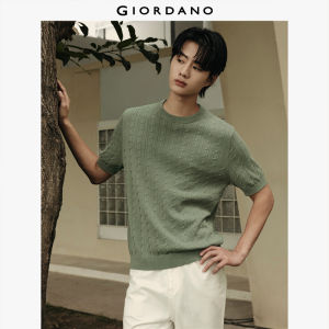 Giordano Korea Collection Mens Crewneck Short Sleeve Cable Knit Sweater 01055302
