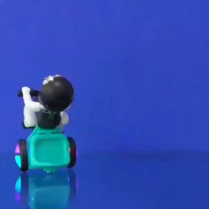 Robot joget mainan anak sepeda dance
