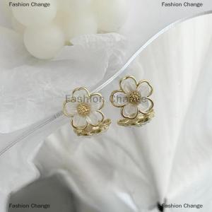 [COD] Fashion Change Fashion Earrings Jewelry Korea Alloy Flower Stud Earrings For Women