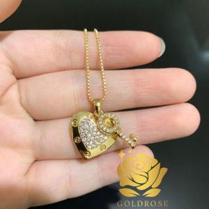 Kalung Titanium LOVE KUNCI lapis emas 18k ANTI KARAT liontin hati couple hadiah wanita kado pacar