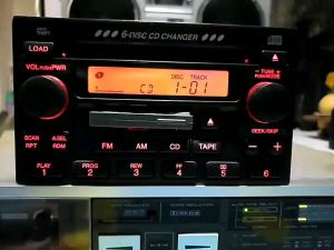 đầu phát nhạc PANASONIC Radio Cd 6 disk Tape aux tháo xe Honda tại Japan. giành lắp chung cho tất cả các loại xe