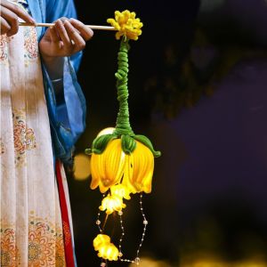 UMBRAULI ทำมือ โคมไฟดอกบัวแบบแท่งบิด พร้อมไฟ LED เรืองแสง โคมไฟจีนแบบดั้งเดิม สร้างสรรค์ แพ็คเกจวัสดุ DIY โคมไฟเทศกาลกลางฤดูใบไม้ร่วง สำหรับการ DIY