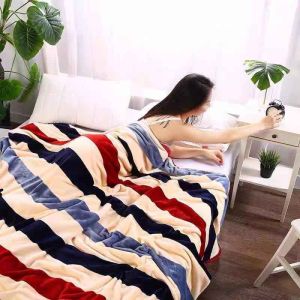 Selimut Bulu Halus Ukuran KING 180x200 Motif Dewasa Keren Tebal Pinggiran List Berkualitas Tinggi