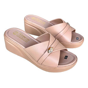 Dép nữ quai ngang đế xuống 5cm Trường Hải da mềm mại 2 màu đen kem DN2118