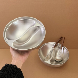 CARING PETS Anti-scalding Stainless Steel Bowl Double-layer with Spoon Insulated Soup Bowls Easy To Clean Multi-functional Fruit Salad Bowl Household