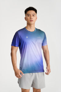 Áo thun nam Tshirt chạy bộ Graphic Aurora Flow áo thể thao running siêu nhẹ thoáng khí thấm hút tốt Coolmate