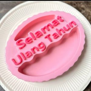 Cetakan Puding Selamat Ulang Tahun HBD Oval Plastik Tebal 1.5 Liter