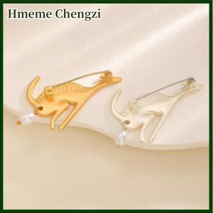 Hmeme Creative Kangaroo Brooches Light Luxury Pin Badge Buttons Brooch Vintage Versatile Clothing Jewelry Accessories Gifts