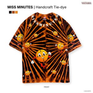 พรีออเดอร์ 7-14 วัน VATANA - เสื้อยืดพิมพ์ลาย LOKI: MISS MINUTES HANDCARFT AND GLOW IN THE DARK