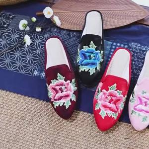 Slippers - Pointed-Toe Fashion Matching Cheongsam Peony Embroidered Fabric Slippers For Women