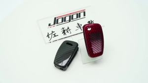 mv1 Carbon Fiber Remote Fold Key Case Shell Cover For Audi A1 S1 A3 S3 8P 8V RS 3 A4 B6 B7 A6 S6 C6 Q2 Q3 8U Q7 R8 TT S RS 8J 6T4R8