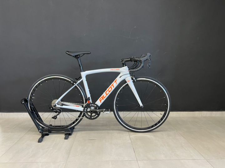 Alcott road bike discount review