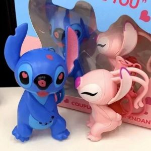 ขายร้อน Stitch คนรักตุ๊กตา Angel Kissing Stitch รูปปั้นเดสก์ท็อป I Love You พร้อมโคมไฟเรืองแสง Figurines เครื่องประดับวันวาเลนไทน์แฟนของขวัญ