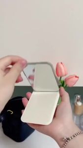 [Top Value] [COMBO 2 ] GƯƠNG GẤP GỌN BỌC DA KT 10.7*7cm
