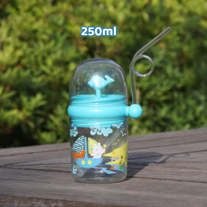 250ML Thiết kế phun nước sáng tạo Cốc dành cho trẻ em / Chất liệu Tritan cấp thực phẩm không chứa BPA / Ống hút cho bé ăn phổ biến nhất