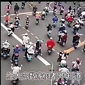 Intelligent Pulse Repair Device Battery Repair Device Electric Vehicle Battery Repair Tool Yellow Repair Tool Adapter