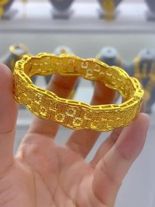 Dubai Middle Eastern bridal gifts 24k Gold-plated bracelet Nigerian womens copper alloy Bracelet
