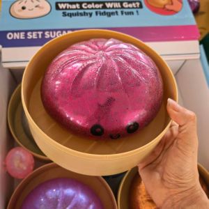 BESTWEST With Steamer Jumbo Dumpling Squishy Realistic Bun 15cm Squishy Big Bun Boys Girls Pinch Sensory Fidget Ball Kids Adults