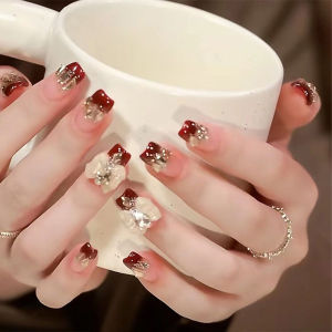 เล็บปลอม DD289 เล็บปลอม ขายดีที่สุดในไทย เล็บปลอม ประดับเพชร ลายดอกไม้ และผีเสื้อ(24 ชิ้นต่อกล่อง)