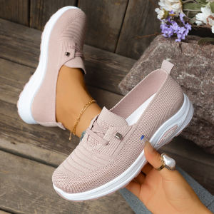 WomenS Lightweight Shoes Large Size Casual Shoes Breathable Slip-On Shoes Mom Shoes Slip-On Lazy Cloth Shoes