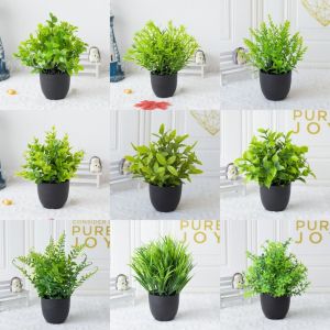 URBAG 2Pcs ขนาดเล็ก ต้นไม้ปลอม ยูคาลิปตัส ลาเวนเดอร์ พร้อมหม้อดำ บอนไซเขียวในกระถาง ใหม่ ต้นไม้เทียม สำหรับโฮมออฟฟิศ