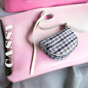 Tas Cassy Slingbag Korean Style Fashion Wanita / Tas Bahu Canvas Terbaru