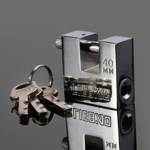 Kunci Gembok Panser | Gembok Rumah Panzer | Gembok Balok Pagar Pintu Gerbang | Iron Padlock Panzer Padlock Key |   Panzer House Padlock |   Padlock for Gate Fence Beam |   Iron Padlock